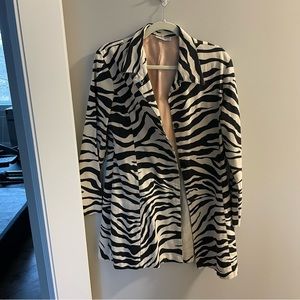 Fun zebra trench